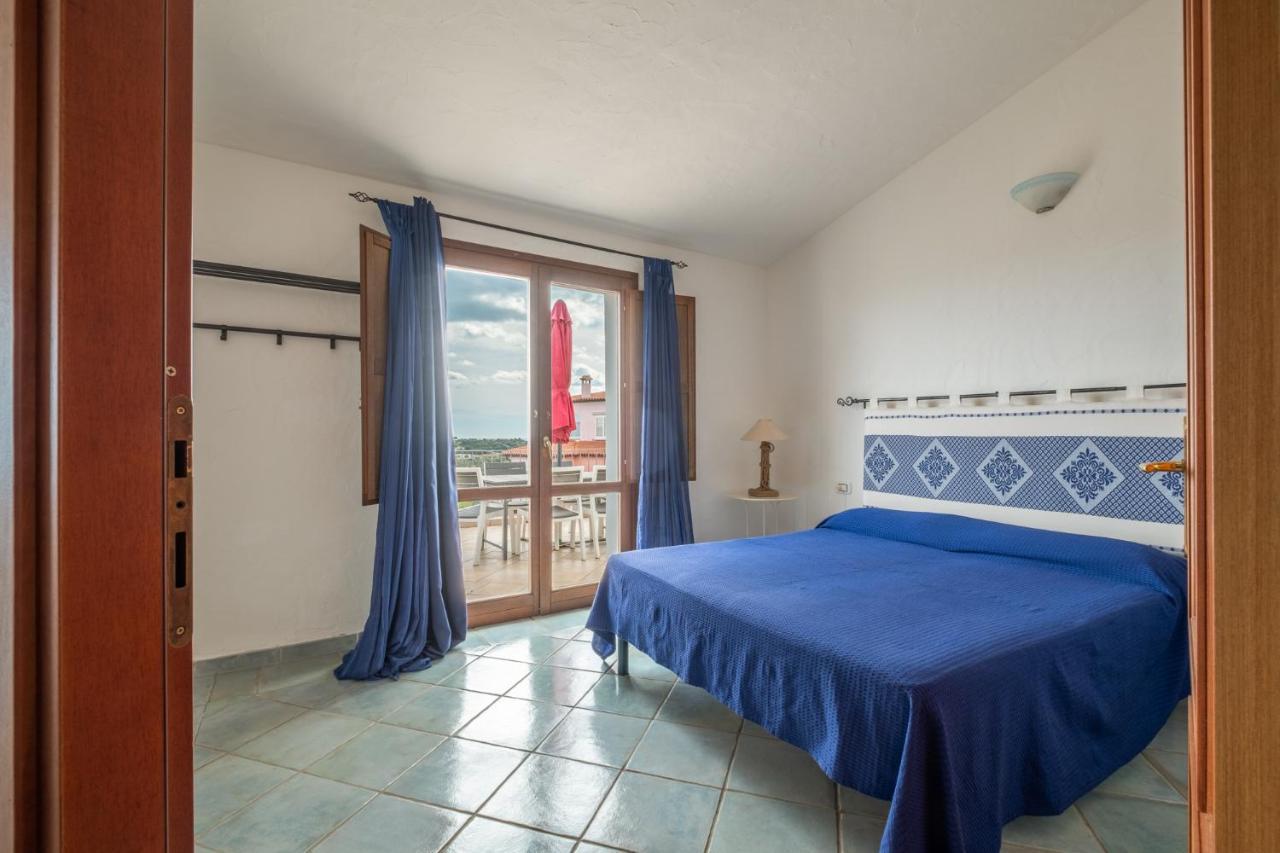 Villa Oleandri Rossi Tanaunella Exterior foto
