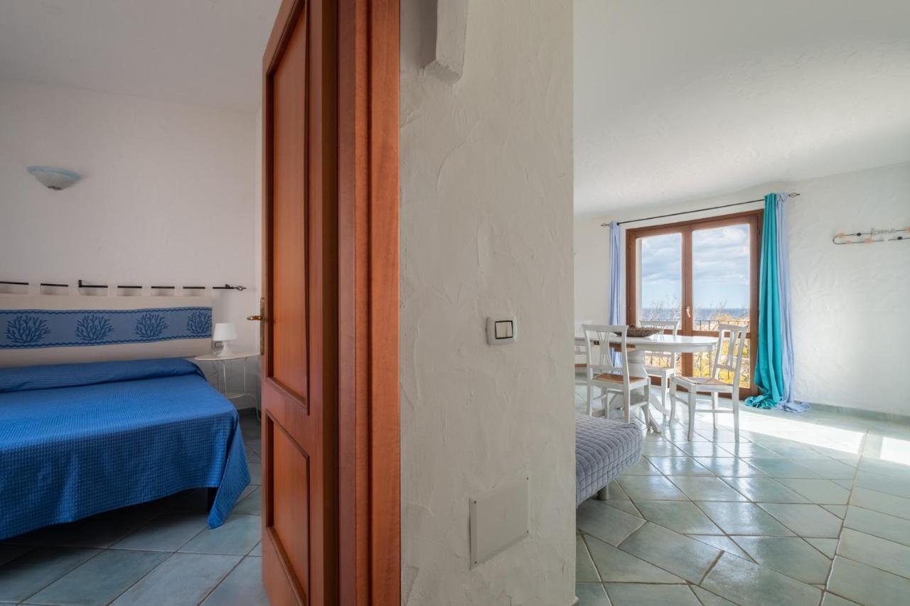 Villa Oleandri Rossi Tanaunella Exterior foto
